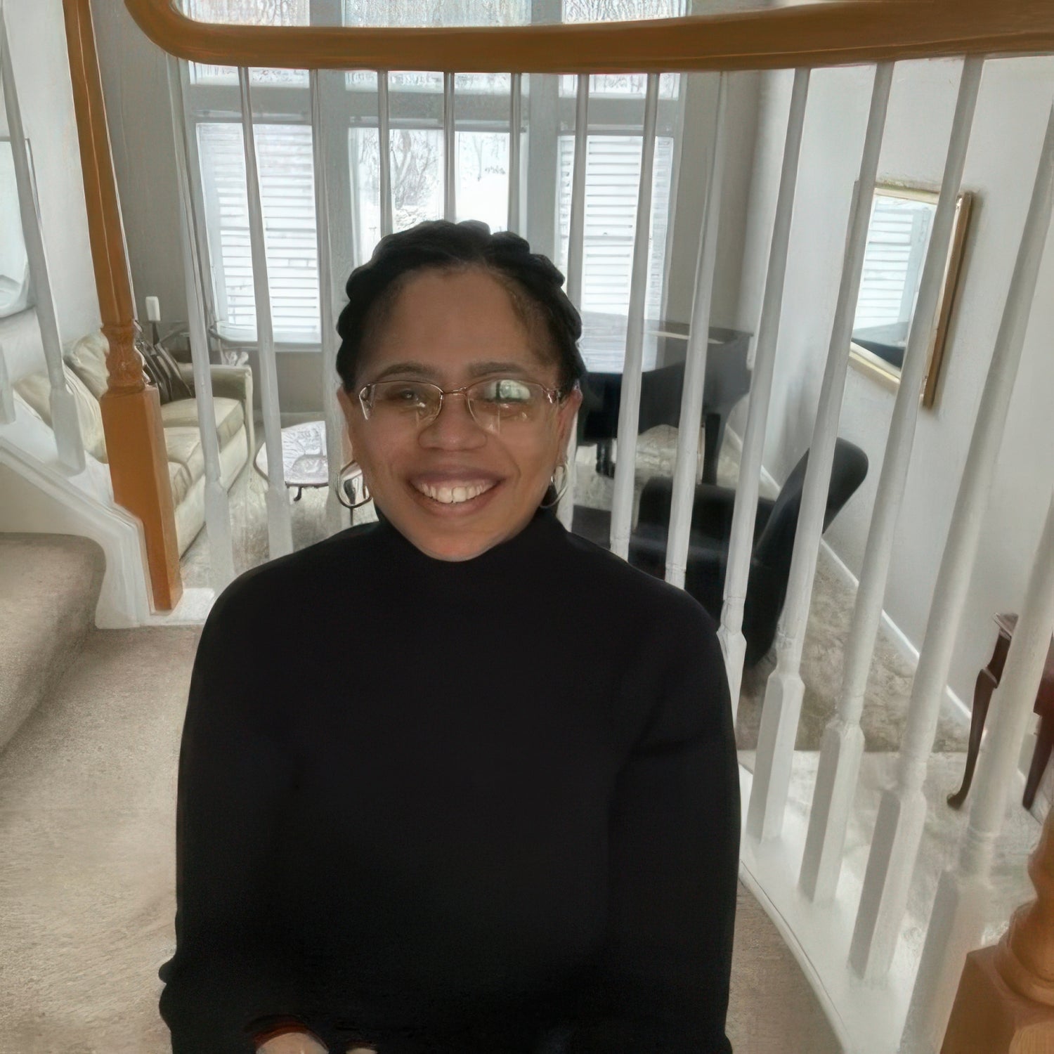 Christina—founder of Boundless PLR that sells customizable PLR and MRR templates.